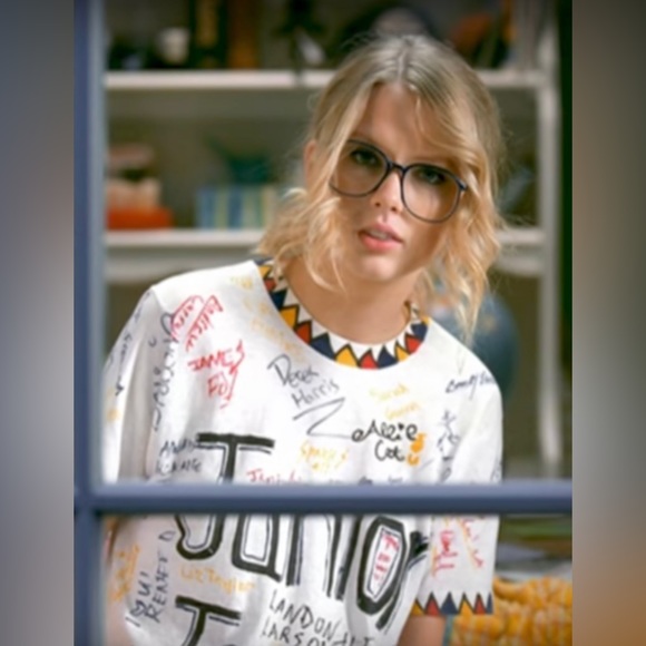 ADULT Junior Jewels you belong with me t-shirt from Fearless Taylor Swift - Picture 4 of 10